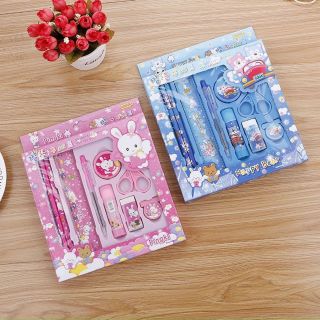 Bộ dụng cụ học tập cho bé