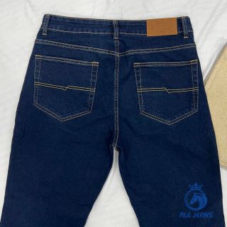 Quần Jeans nam ALE JEANS, ống suông ôm, co giãn nhẹ, xanh đậm, chất liệu thun cotton MWID004D