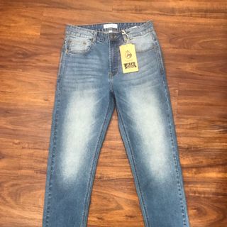 Quần Jeans nam ALE JEANS, ống suông ôm, co giãn nhẹ, xanh đậm, chất liệu thun cotton MWID004M