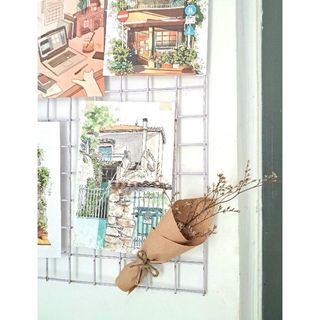 Khung lướt sắt trang trí góc học tập, góc làm việc, trang trí tường.