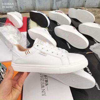 Giày thể thao nam da mềm êm chân V203