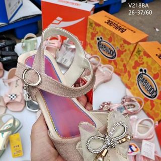 Sandal trẻ em chất da mềm êm chân V218