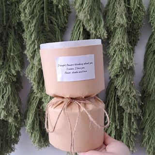 Cốt cắm hoa hồng bằng giấy krat, 7-10 bông