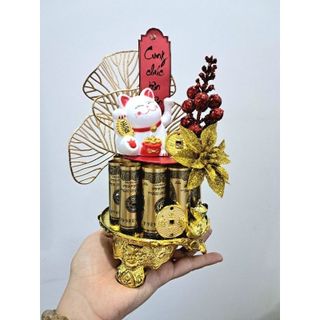 Tháp đô la, mèo thần tài, may mắn, thịnh vượng, vía thần tài.