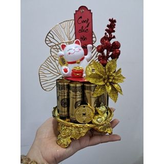 Tháp đô la, mèo thần tài, may mắn, thịnh vượng, vía thần tài.