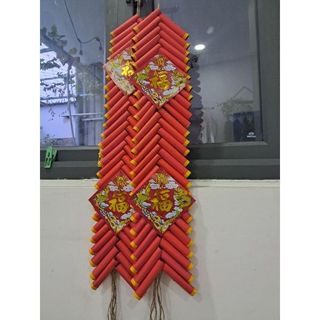 Dây pháo mô hình, dây pháo giả trang trí tết.