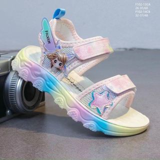 Sandal trẻ em họa tiết bé gái xinh xắn F102