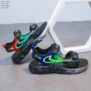 Sandal trẻ em quai ngang dán cá tínhF102