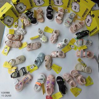 Sandal trẻ em đế mểm êm chân V269