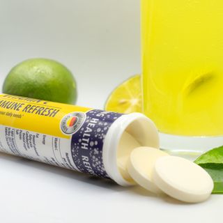 Viên sủi bổ sung Vitamin C Demosana hỗ trợ tăng sức đề kháng chống oxi hóa làm đẹp da nhập khẩu Đức hương vị Chanh tuýp 20 viên 4g