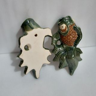 chậu cá treo tường men nâu 2 con