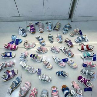Sandal trẻ em kiểu dáng dễ thương V333