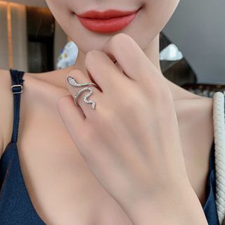 Nhẫn hàng thiết kế hình rắn ( Có thể tự chỉnh thay đổi kích thước ）