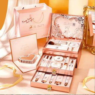 Bộ Mỹ Phẩm Qùa Tặng 20mon thiệp love cực sang xịn ( Full Box kèm túi ) HÀNG TẬN XƯỞNG