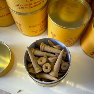 Nụ Trầm Hương