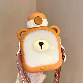 Bình Nước Mũi gấu dung tích 700ML có ống hút, dây đeo giá sỉ