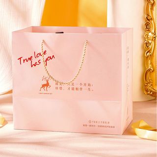 Bộ Mỹ phẩm QUÀ TẶNG Trang Điểm YOULIYOULA 24món hồng họa tiết siêu sang xịn ( Full Bos và túi )
