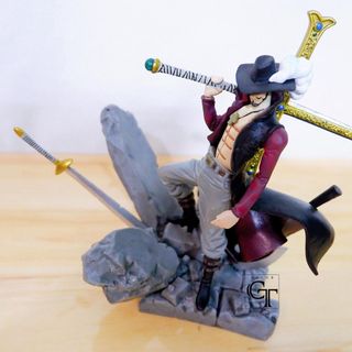 Mô Hình One piece | Mô Hình Nhân Vật Mắt Diều Hâu Mihawk | Size 15cm