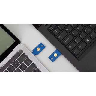 Yubikey 5 Security Key NFC - Thiết bị xác thực 2 yếu tố phần cứng