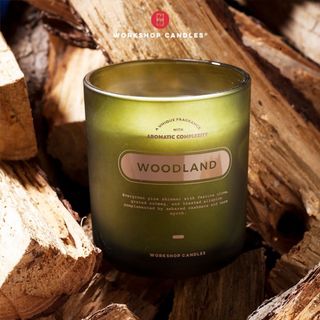 Nến thơm Woodland Workshop Candles H&H Home 8.8oz hương gỗ ấm áp