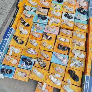 Sandal trẻ em/bé gái kiểu dáng xinh xắn V423