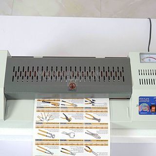 Máy ép plastic YT 320