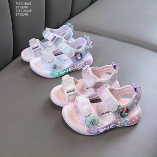 Sandal bé gái quai ngang dán họa tiết cô gái đẹp F117