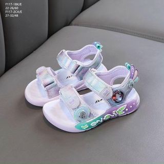 Sandal bé gái quai ngang dán họa tiết cô gái đẹp F117
