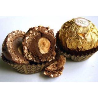 Socola Ferrero Rocher nhân hạt dẻ, hộp 16viên của Đức 06/2025 hàng sẳn