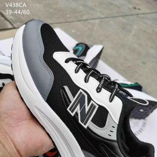 Giày thể thao nam chất da mềm đẹp V438