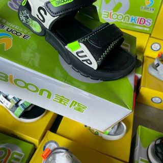 Sandal trẻ em quai ngang dán đẹp V445