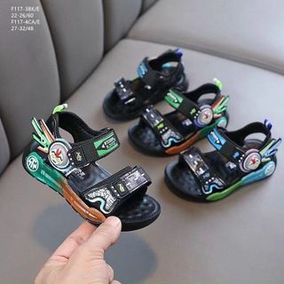 Sandal trẻ em màu đen cá tính F117