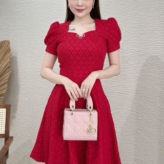 Đầm xòe tapta hoa ép đính phụ kiện, tay phồng - GR0257