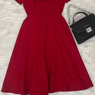 Đầm xòe cổ vuông xếp ly, tay phồng - GR0252