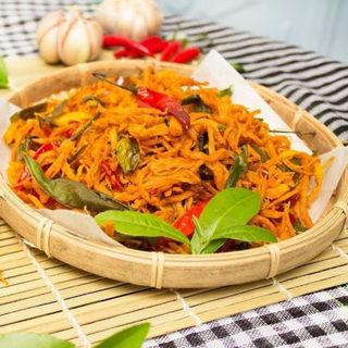 Khô gà lá chanh đặc biệt