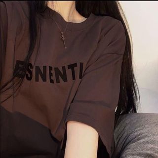 Áo thun nam nữ form rộng essentials