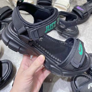Sandal nữ học sinh đế bánh mỳ êm chân WN06