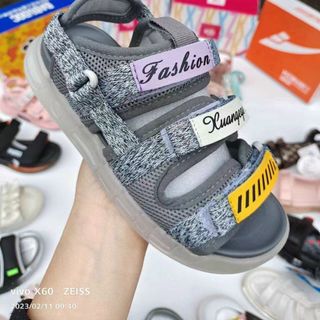 Sandal trẻ em đi học giá rẻ V456