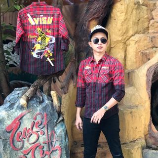 Áo sơ mi UVi Xè thêu "Cá chép hóa long" loang xanh