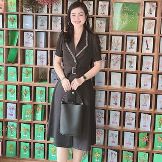 Đầm vest kèm nịch vải