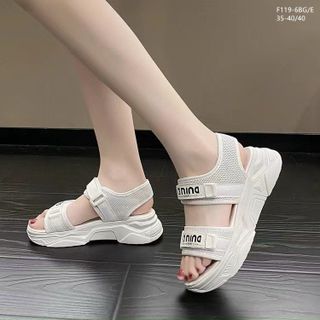 Sandal nữ quai ngang đế bánh mì cao tôn dáng đẹp F119