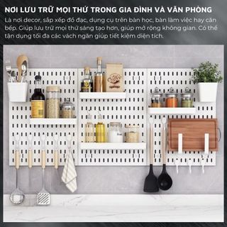 Kệ giá bảng treo tường DandiHome trang trí pegboard để đồ decor bàn học, phòng bếp, nhà tắm, đã kèm đầy đủ phụ kiện, dán