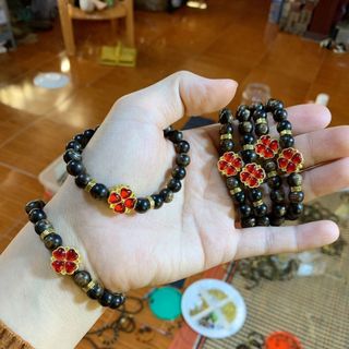 Vòng trầm hương mix chamr cỏ bốn lá giá rẻ