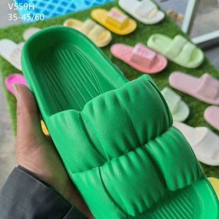 Dép nữ bánh mỳ quai ngang siêu nhẹ êm chân V559