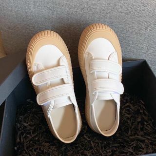 Giày tt quai dán tiện lời