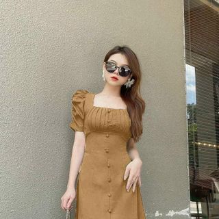 Đầm xoè xếp ly cổ vuông nút bọc hàng thiết kế sang trọng