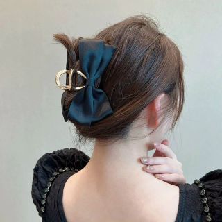 Kẹp tóc càng cua nơ lụa