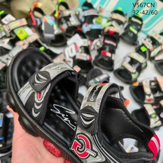 Sandal trẻ em quai ngang dán cá tính V567