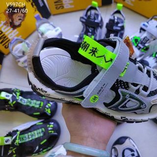 Sandal trẻ em kiểu rọ siêu nhẹ êm chân V597