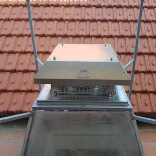 Quạt hút mái - thông gió giếng trời VF - 310R/N